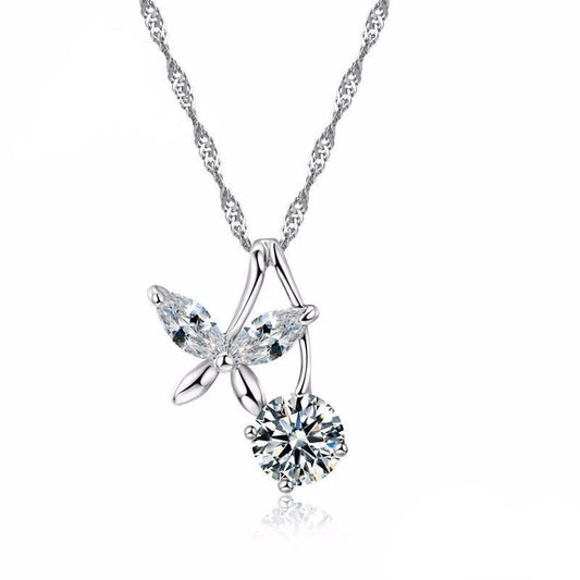 Сребърно бижу  колие в подаръчна кутия