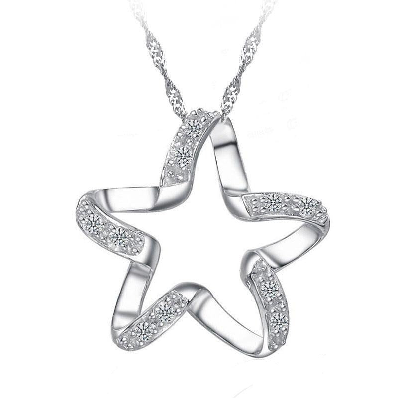 Сребърно бижу  колие в подаръчна кутия