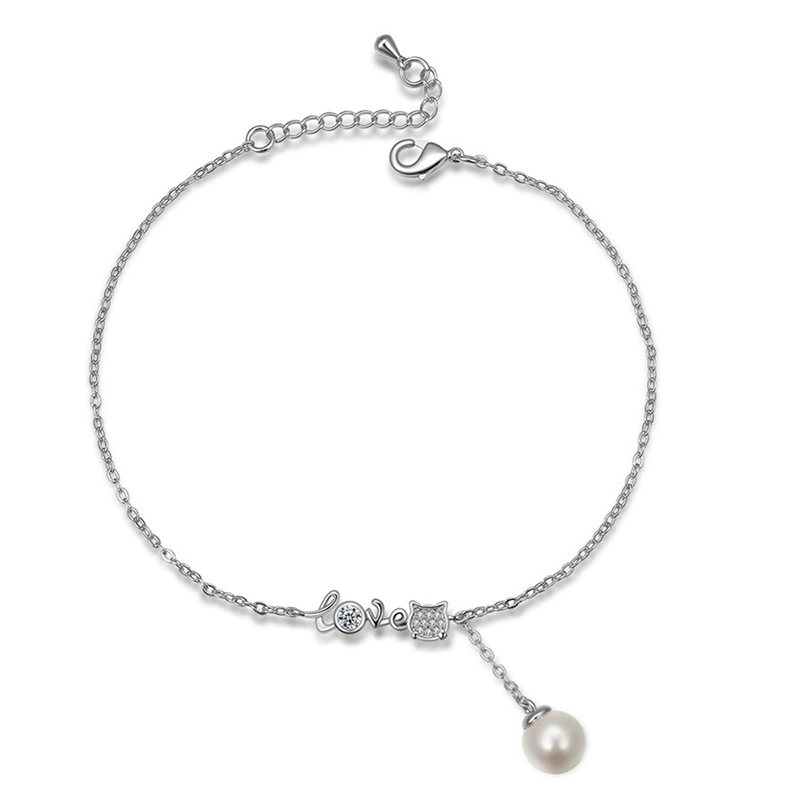 Сребърно бижу  колие в подаръчна кутия