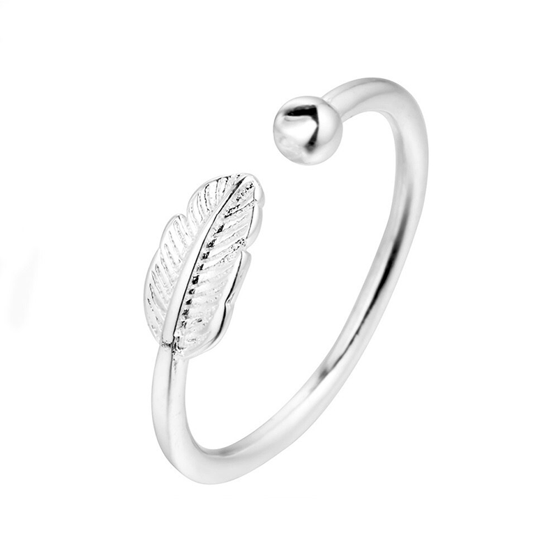 Сребърно бижу  колие в подаръчна кутия