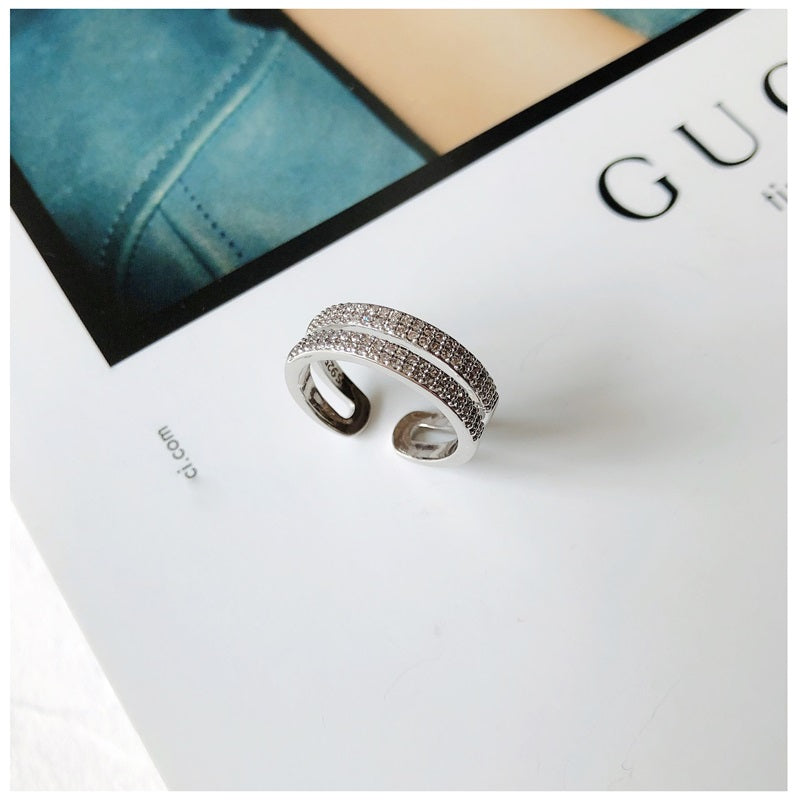 Сребърно бижу  колие в подаръчна кутия