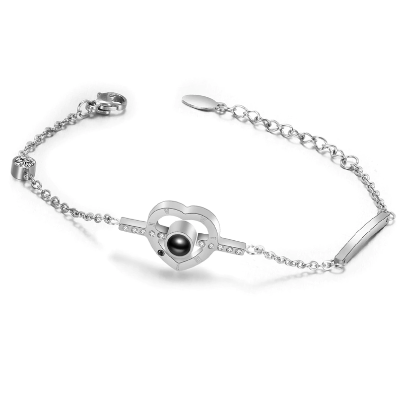 Сребърно бижу  колие в подаръчна кутия