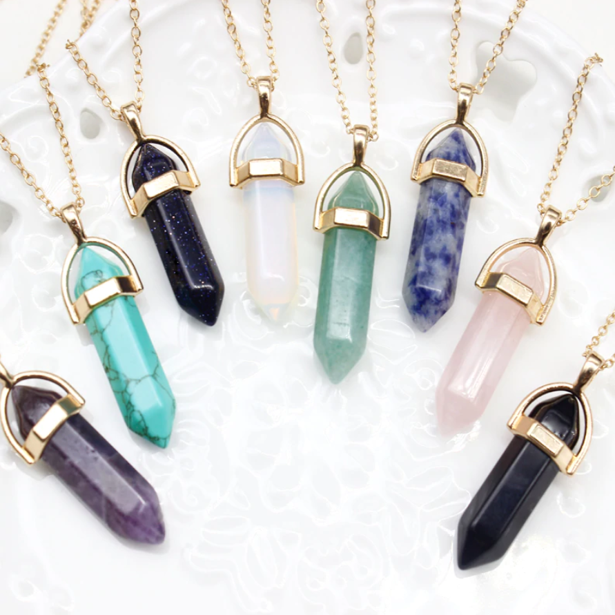 Сребърно бижу  колие в подаръчна кутия